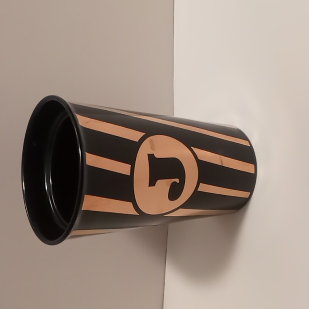 Letter J glass tumbler